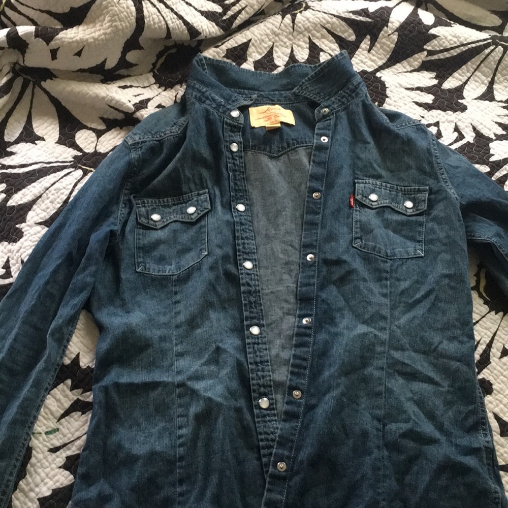 Levi's jean button down shirt